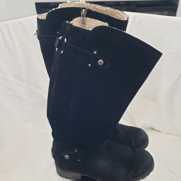 UGG Jillian Shearling Lined Black Suede Riding Winter Side Zip Boots Size 7 - Picture 1 of 15